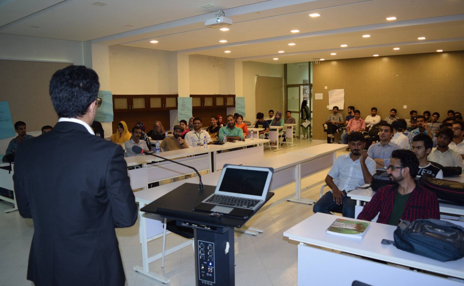Media Matters for Democracy hosts talks in various public and private universities to highlight key elements of the oppressive Prevention of Electronic Crimes Act 2016