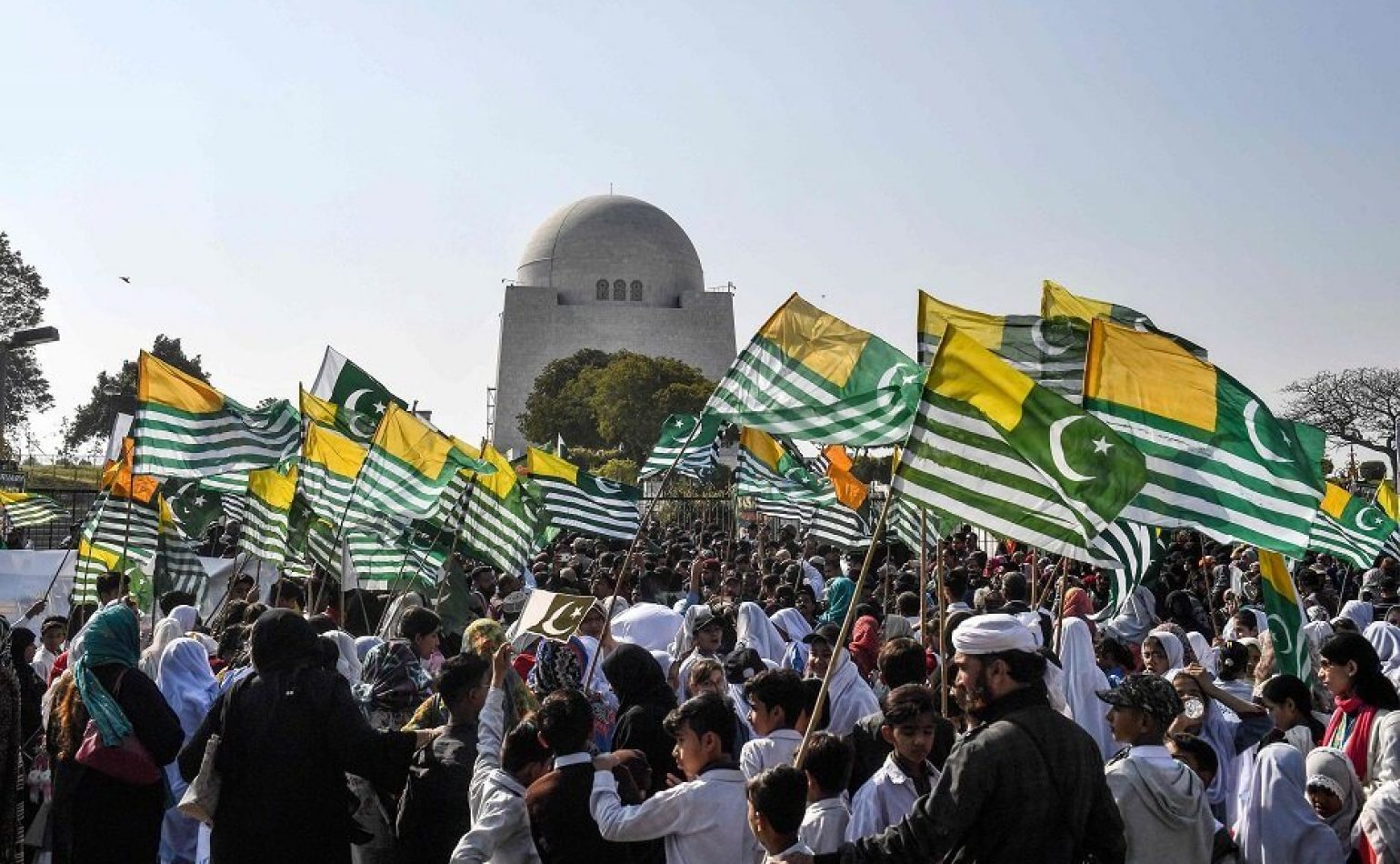 Kashmir Solidarity Day: Media Matters for Democracy expresses solidarity with Kashmiris and condemns atrocities in Indian Occupied Kashmir