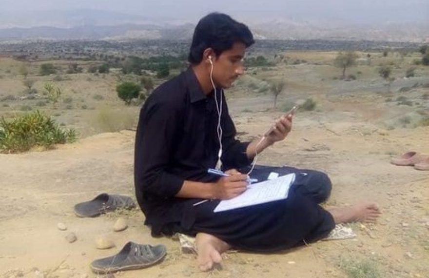 Media Matters for Democracy expresses concern over the lack of Internet access to students for online education