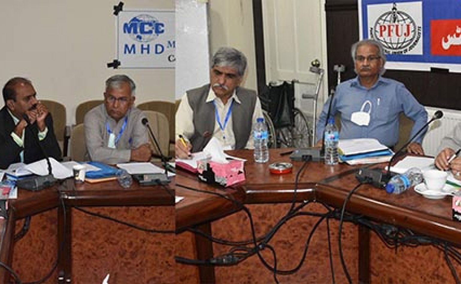 Media Matters for Democracy stands in solidarity with the Federal Executive Council of the Pakistan Federal Union of Journalists and endorses the council’s recent demands for press freedoms